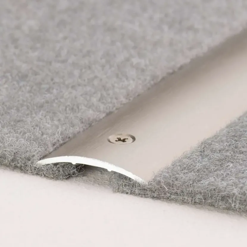 Übergangsprofil für textile Bodenbeläge / Laminat und Multilayer